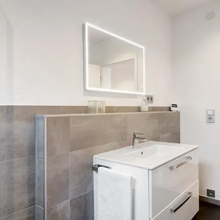 Aussichtsreich Am 아파트 *